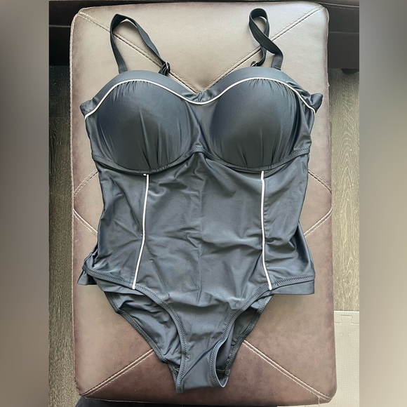NWT Biki Black One Piece Swimsuit XL - Picture 2 of 6